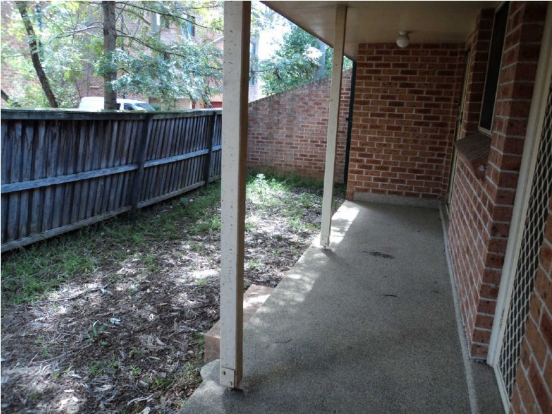 04/225  TARGO ROAD, Toongabbie NSW 2146