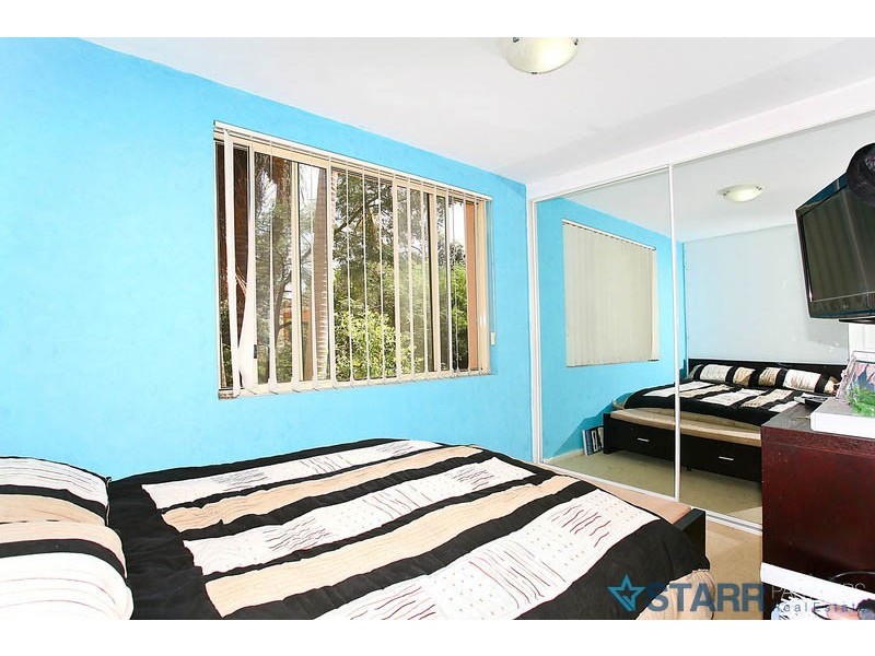 9/82 Weston Street, Harris Park NSW 2150