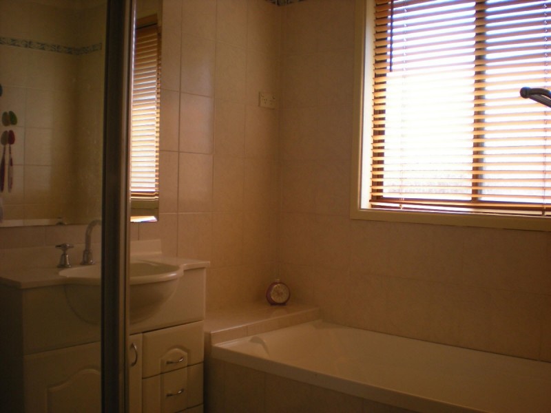 7  GREVILLEA CRESCENT, Greystanes NSW 2145