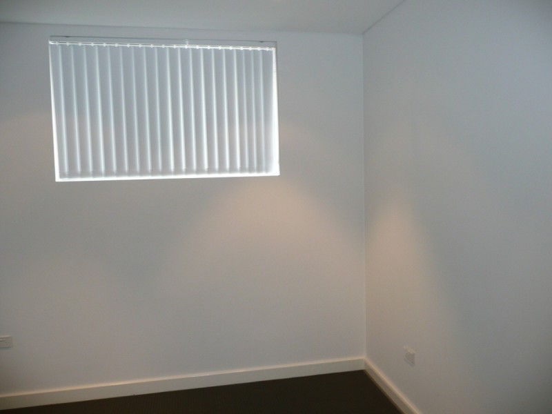 8/19  HILL STREET, Wentworthville NSW 2145