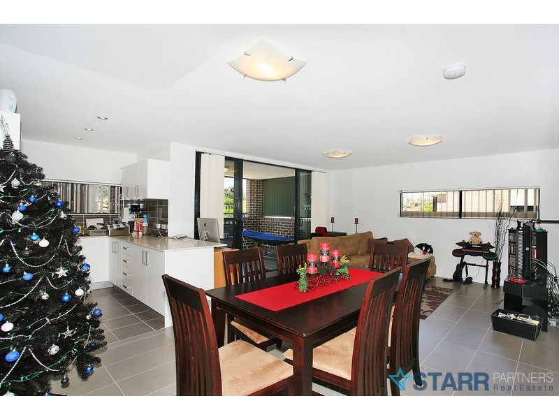 5/213 William Street, Granville NSW 2142