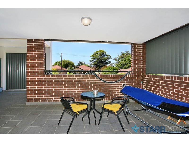 5/213 William Street, Granville NSW 2142