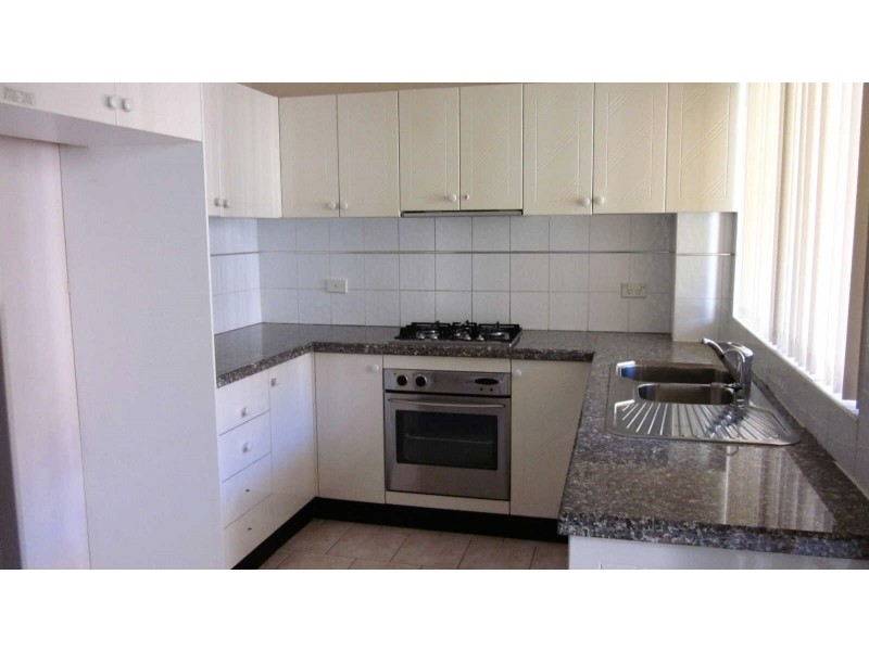 15/27 ADDLESTONE ROAD, Merrylands NSW 2160