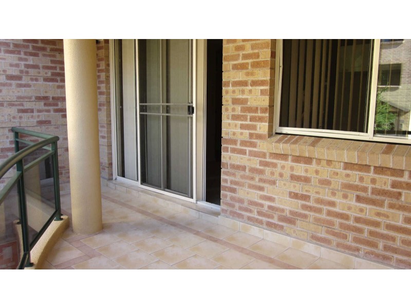 15/27 ADDLESTONE ROAD, Merrylands NSW 2160