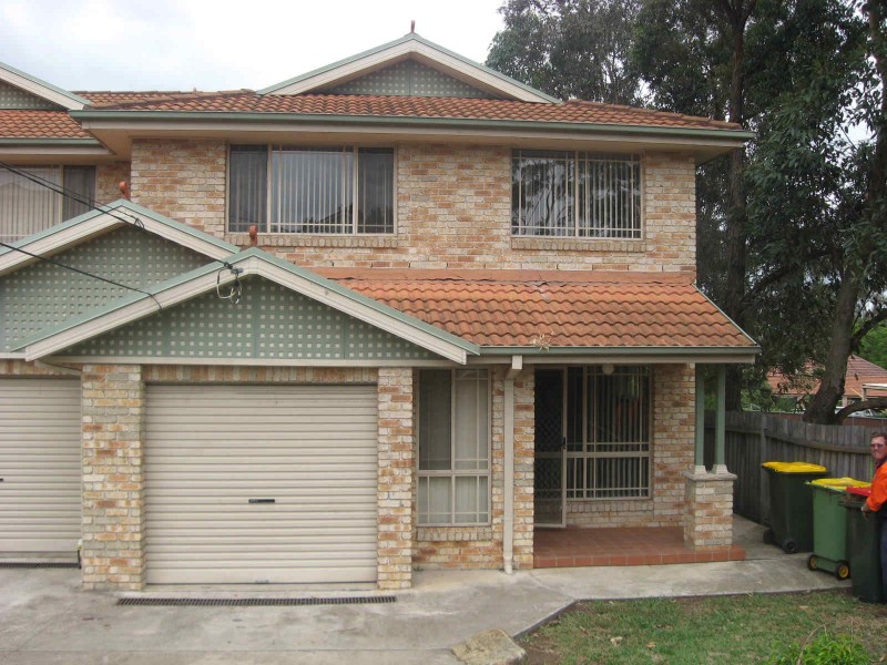 2/6  HILLIER STREET, Merrylands NSW 2160