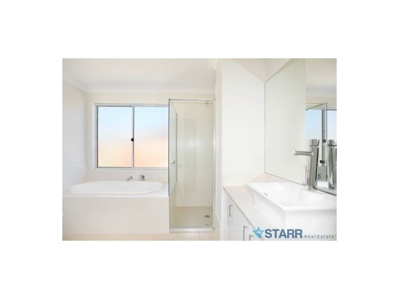 11 Morley Avenue, Pemulwuy NSW 2145