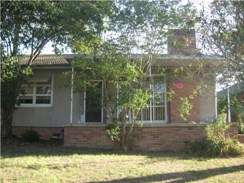 2A  WEEMALA AVENUE, Doonside NSW 2767