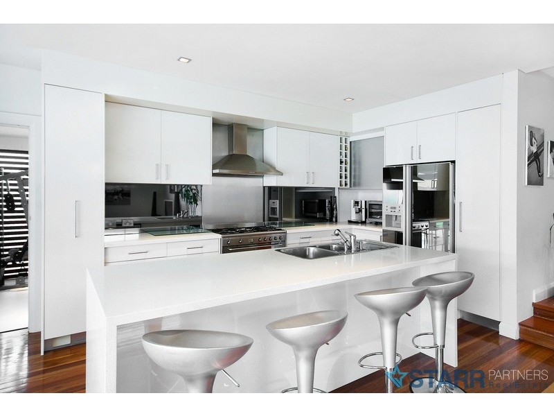 25 Daniel Street, Greystanes NSW 2145