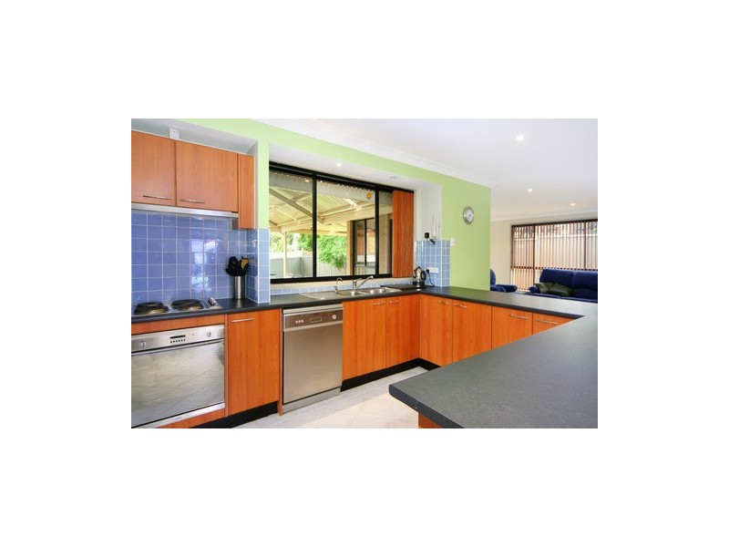 5 Haywood Place, Greystanes NSW 2145