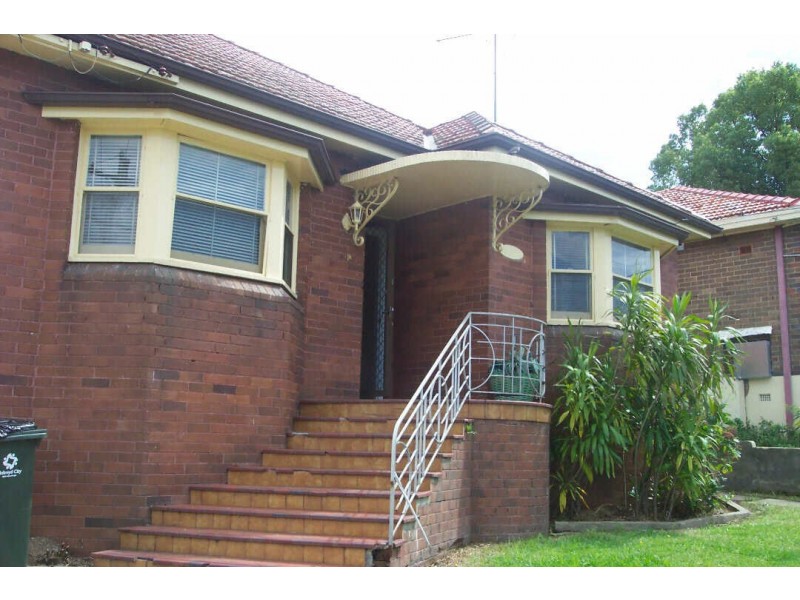 24  ROBILLIARD STREET, Mays Hill NSW 2145