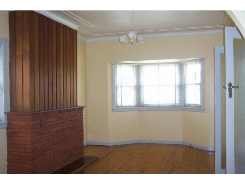 24  ROBILLIARD STREET, Mays Hill NSW 2145