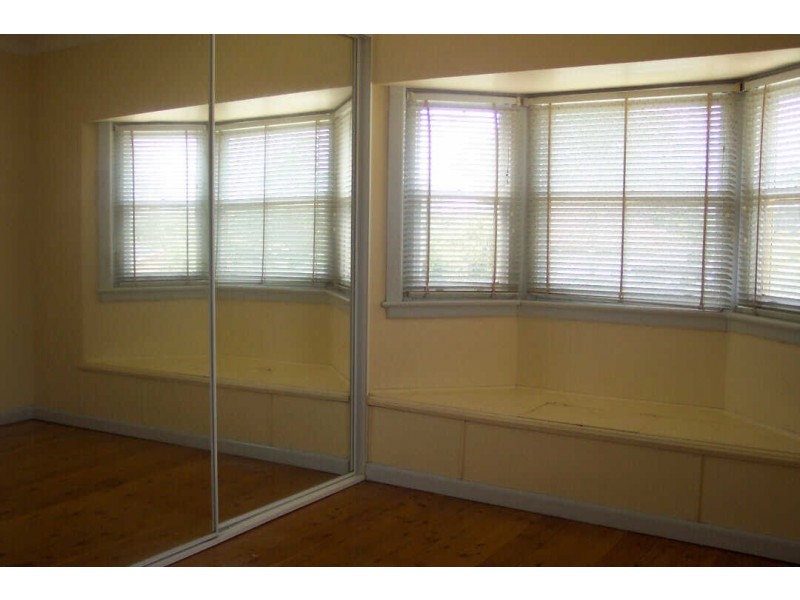 24  ROBILLIARD STREET, Mays Hill NSW 2145