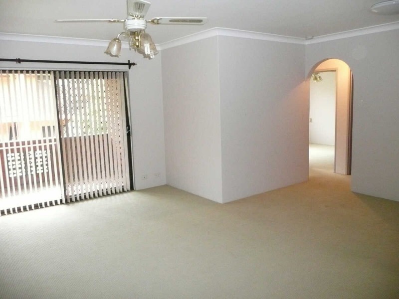 9/8  TREVES ST, Merrylands NSW 2160