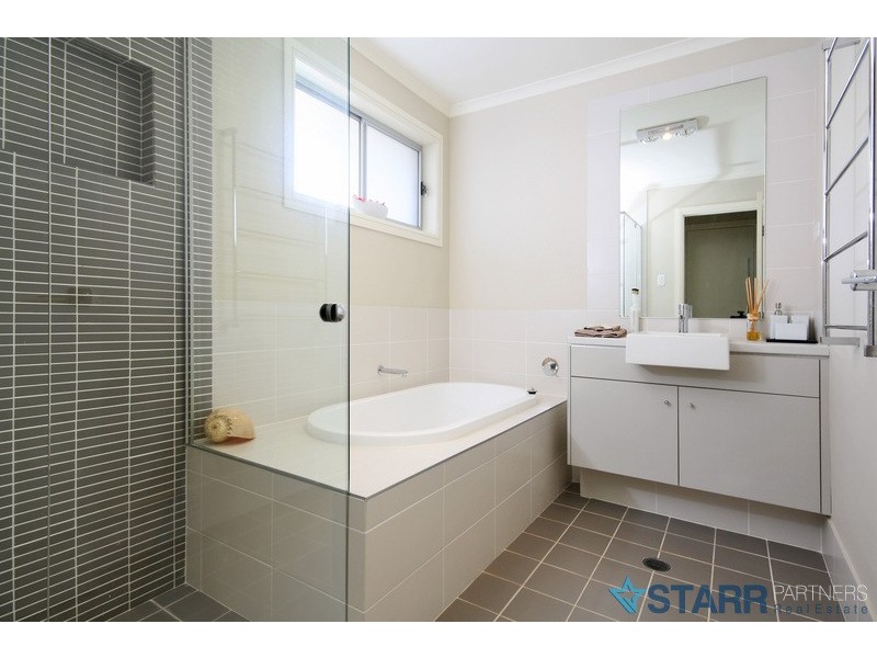 31 Tuabilli Street, Pemulwuy NSW 2145