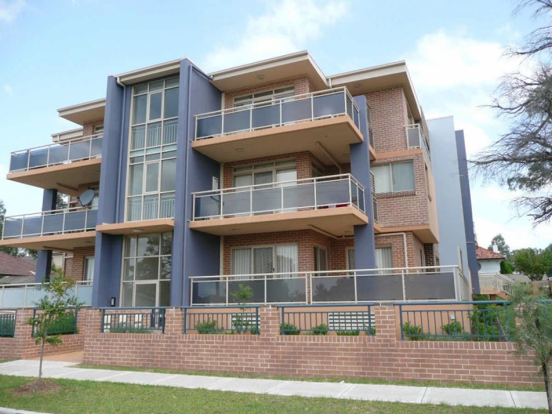 13/64  CARDIGAN STREET, Guildford NSW 2161