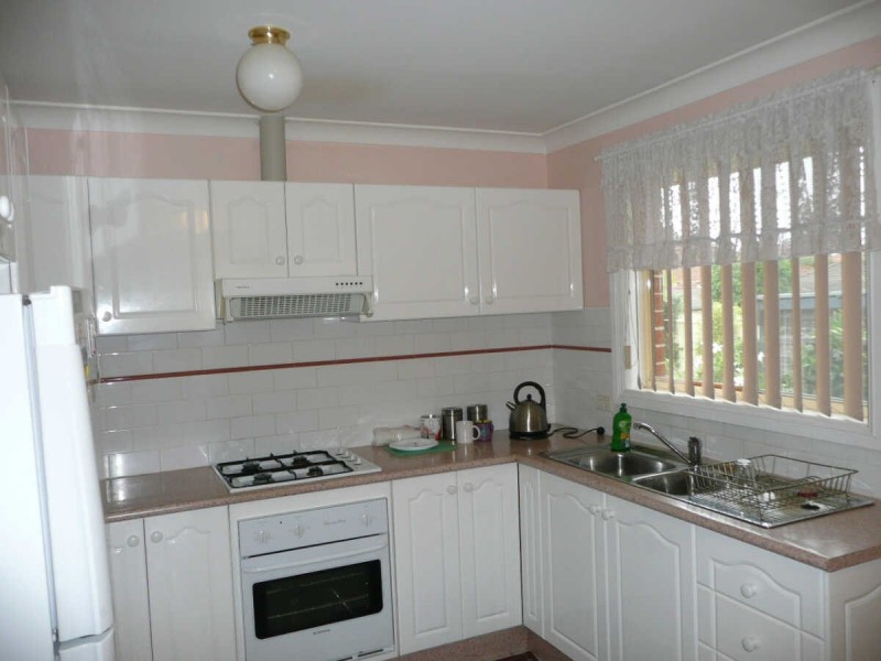 1/8  BYRON ROAD, Guildford NSW 2161