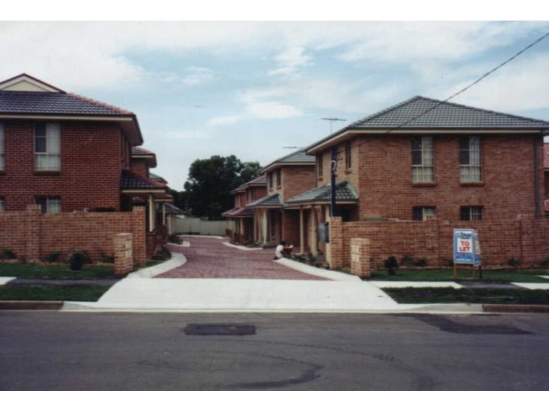 01/69  WENTWORTH AVENUE, Wentworthville NSW 2145