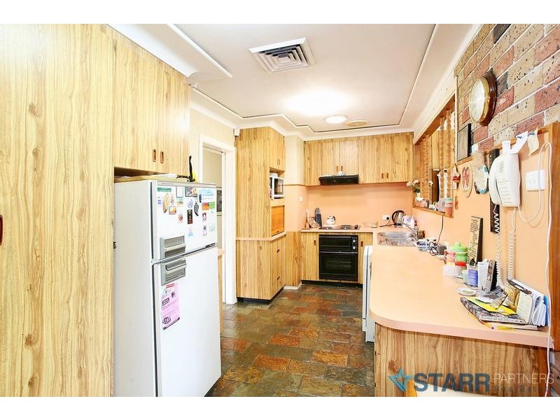 13 Wainwright Street, Guildford NSW 2161