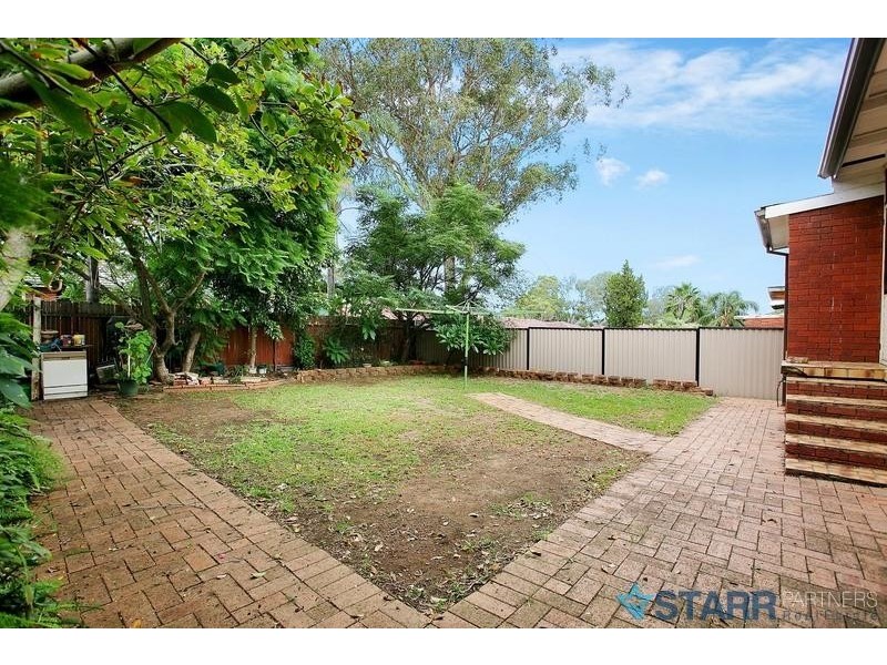 13 Wainwright Street, Guildford NSW 2161