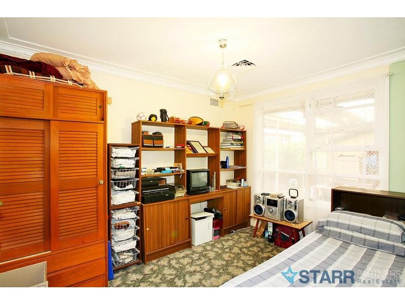 13 Wainwright Street, Guildford NSW 2161