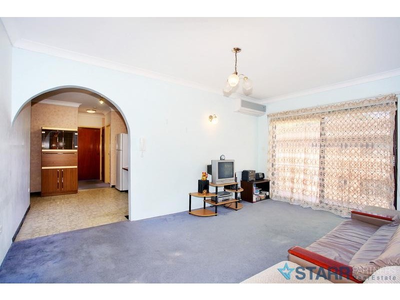 10/4 Cambridge Street, Merrylands NSW 2160