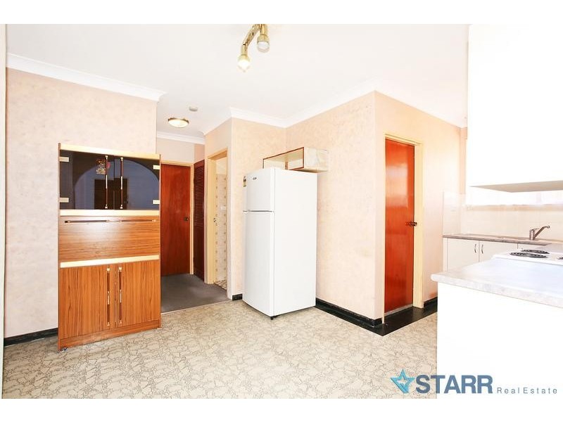 10/4 Cambridge Street, Merrylands NSW 2160