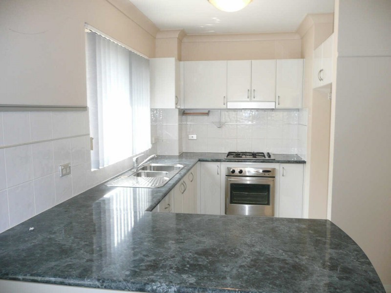 28/2  KANE STREET, Guildford NSW 2161