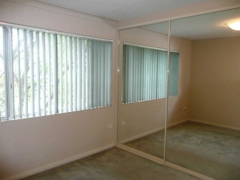 28/2  KANE STREET, Guildford NSW 2161