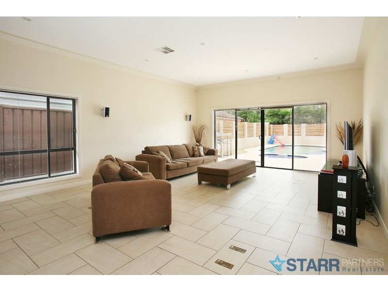 48 Lance Crescent, Greystanes NSW 2145