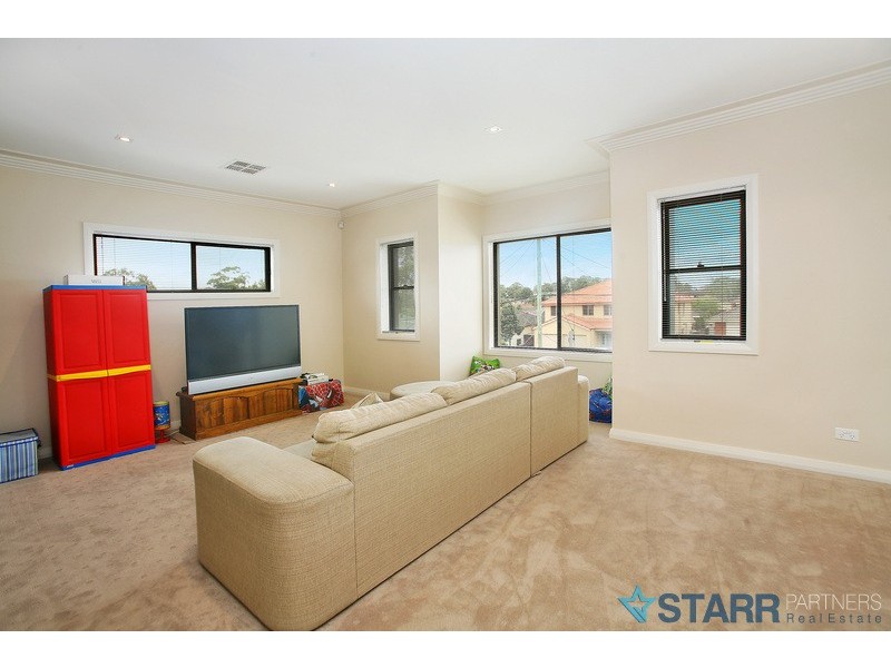 48 Lance Crescent, Greystanes NSW 2145