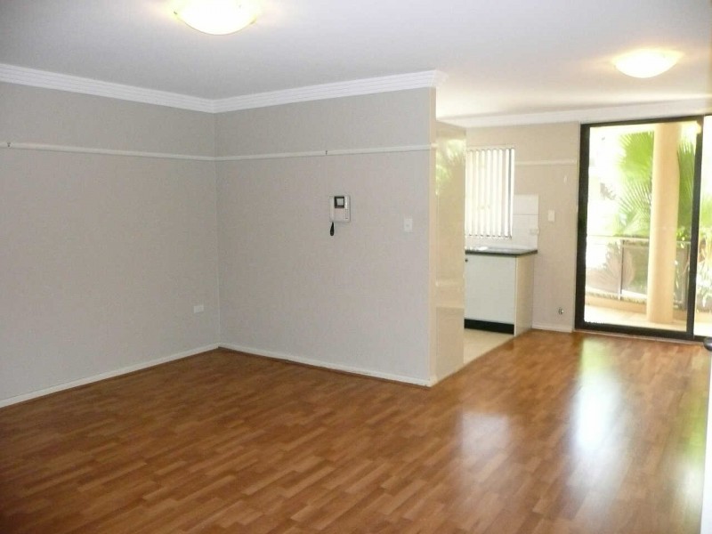 27/27  ADDLESTONE ROAD, Merrylands NSW 2160