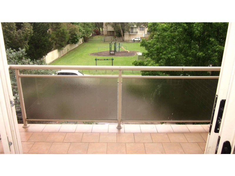 07/23 OXFORD STREET, Merrylands NSW 2160