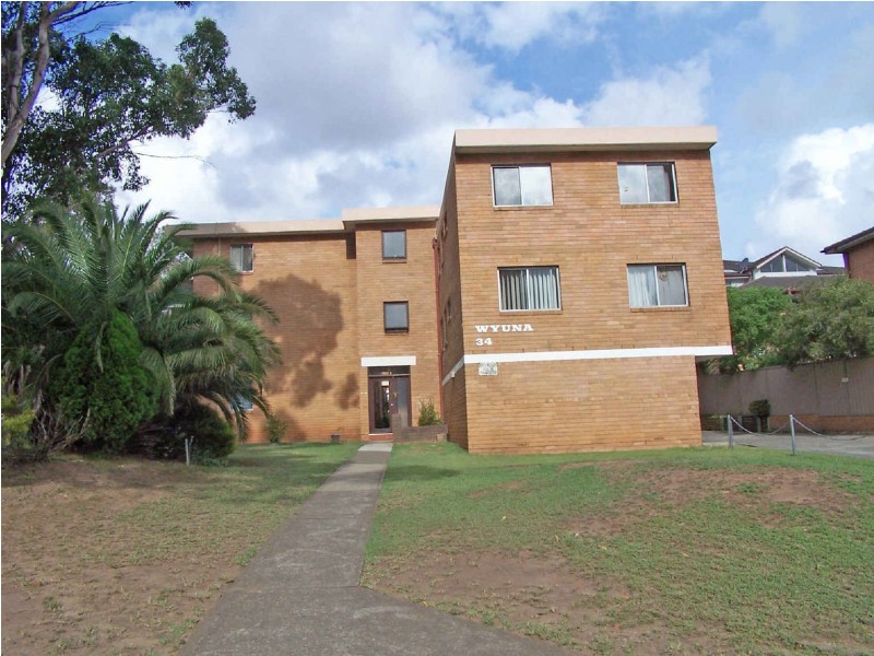 13/34  ADDLESTONE ROAD, Merrylands NSW 2160