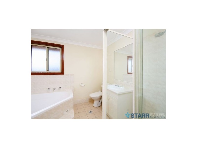 2/865 Merrylands Road, Greystanes NSW 2145