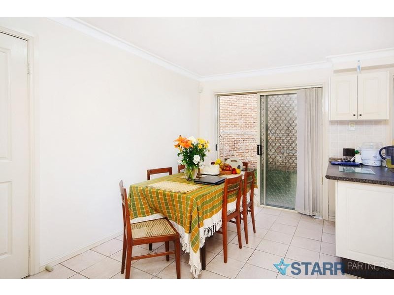 2/24 Hampden Road, South Wentworthville NSW 2145