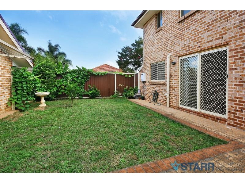 2/24 Hampden Road, South Wentworthville NSW 2145