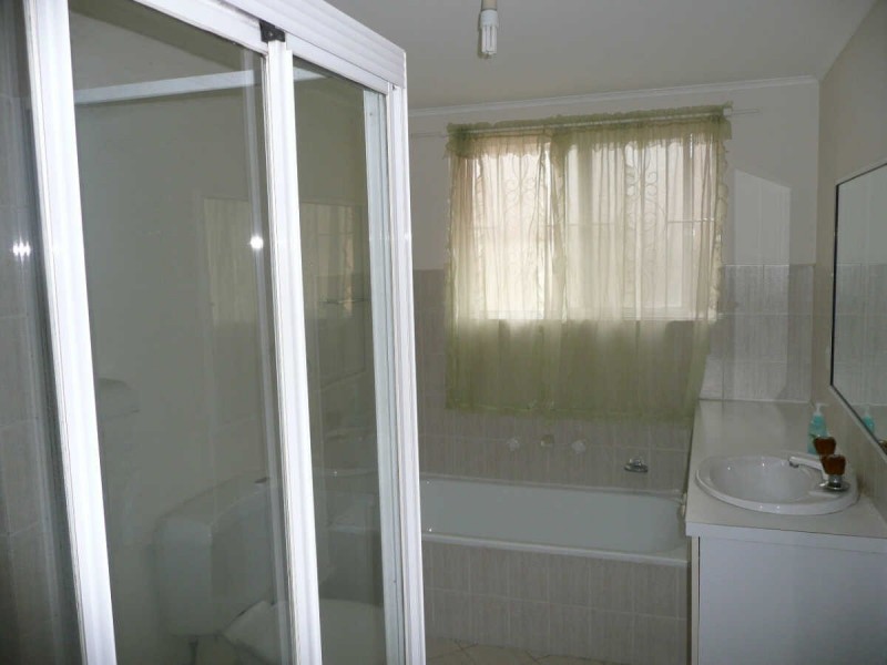 2/44  MEMORIAL AVENUE, Merrylands NSW 2160