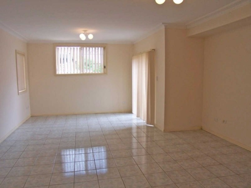 68A  HAWKSVIEW STREET, Merrylands NSW 2160