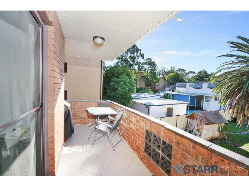 10/29 Neil  Street, Merrylands NSW 2160