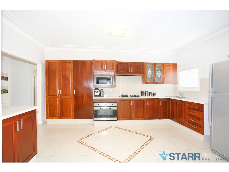 1 Tims Crescent, Guildford West NSW 2161