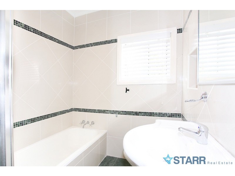 1 Tims Crescent, Guildford West NSW 2161