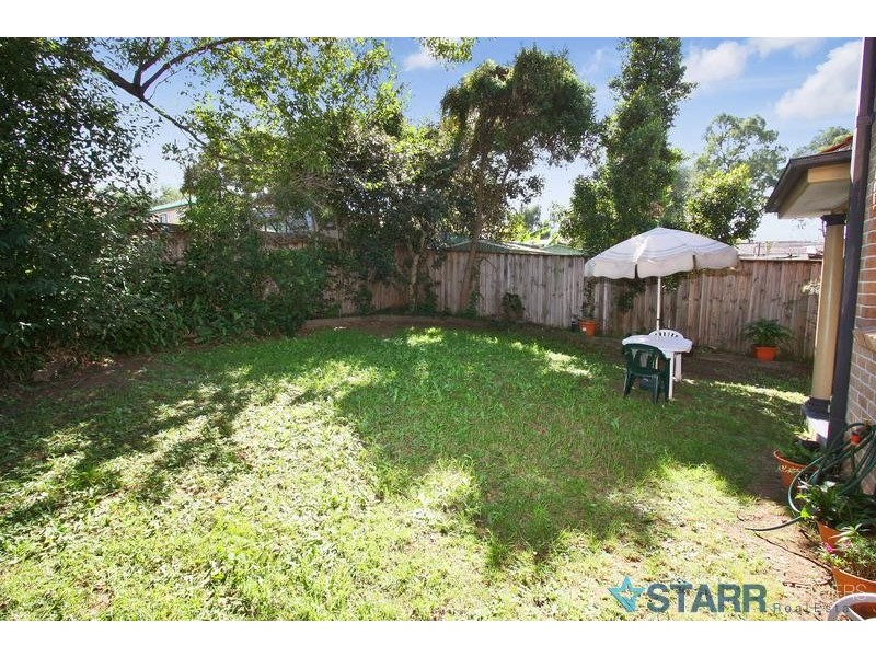 1/15 Bangor Street, Guildford NSW 2161