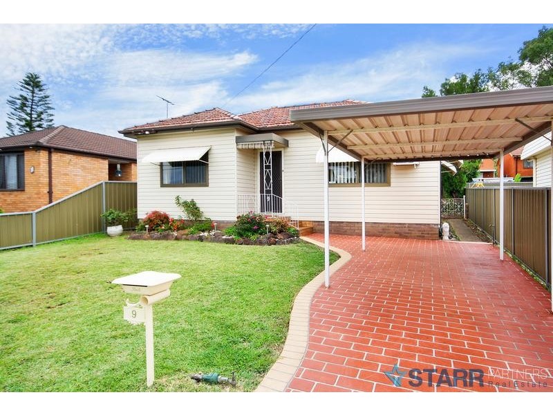 9 Binda Street, Merrylands NSW 2160
