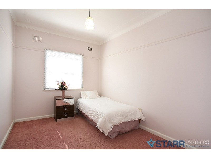 19 Harris Street, Guildford NSW 2161