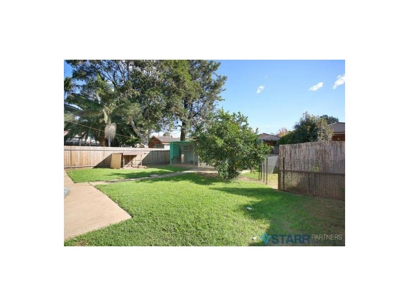 116 Cumberland Road, Greystanes NSW 2145