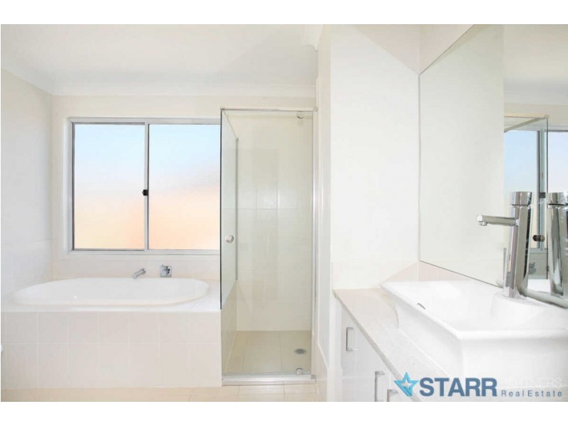 11  MORLEY AVENUE, Pemulwuy NSW 2145