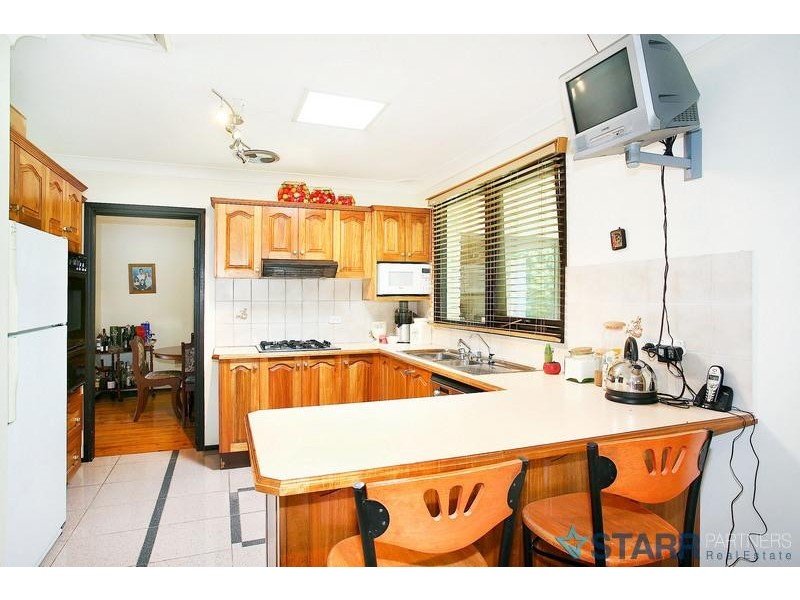 35 Bradman Street, Greystanes NSW 2145