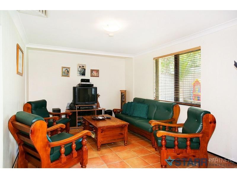 35 Bradman Street, Greystanes NSW 2145