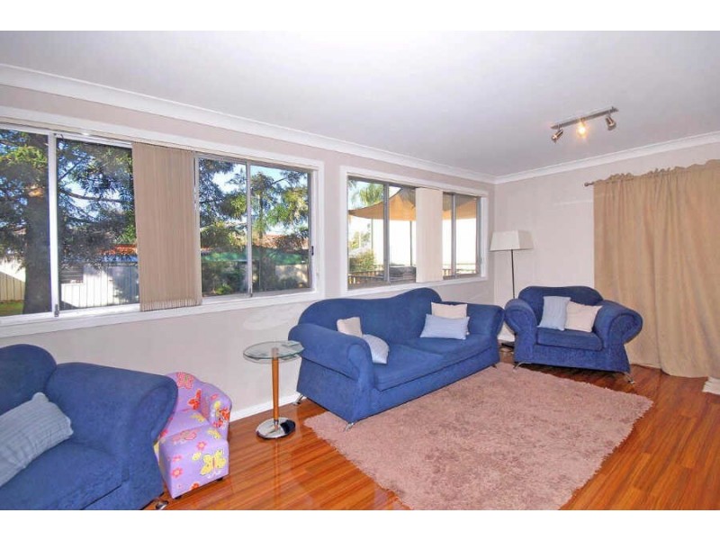 176  MACQUARIE ROAD, Greystanes NSW 2145