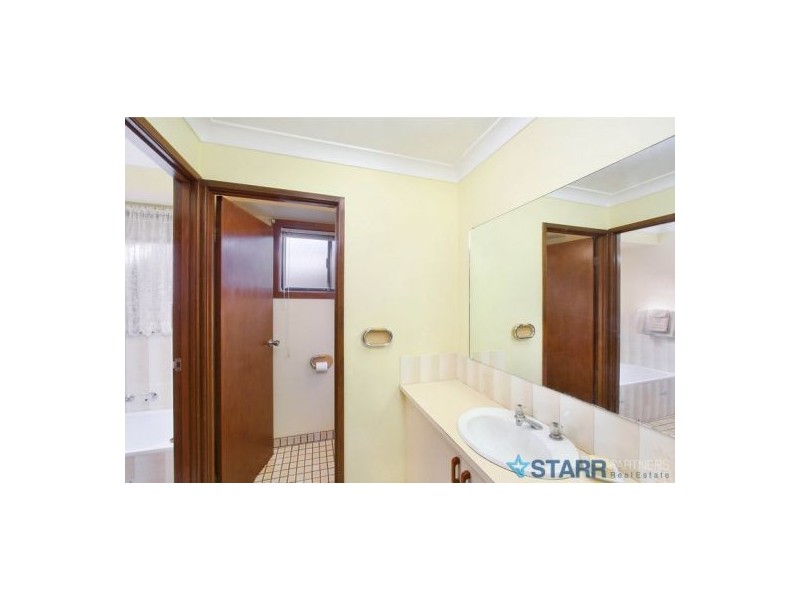 4/62 Runyon Avenue, Greystanes NSW 2145